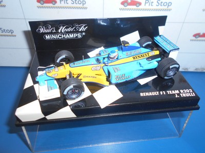 MIN400020014 by RENAULT F1 TEAM R202 14 J.TRULLI 2002 1:43