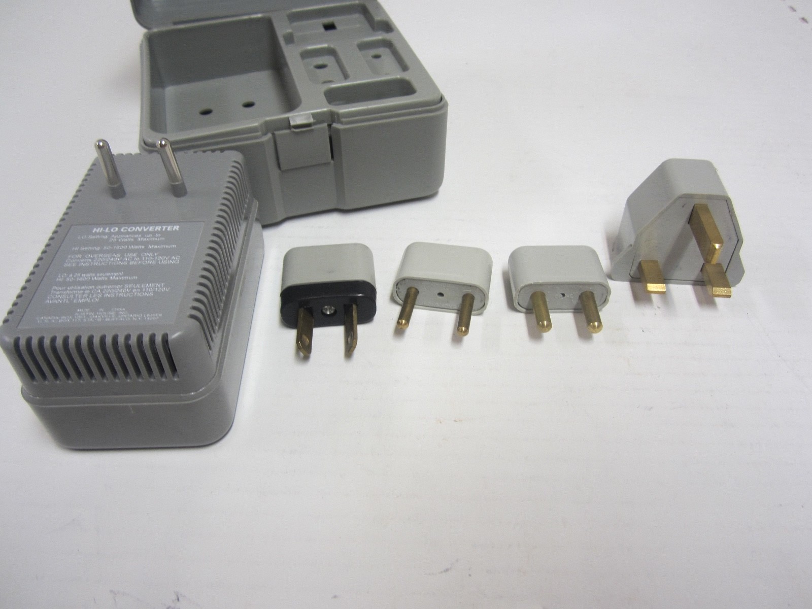 Austin House Hi-Lo Electrikit for using US devices abroad