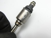 VW Passat 3G 14-19 TFSI 1,8 131KW Injektor Einspritzdüse Zyl.2 VW Passat 3G 14-19 11.04.2016 06L906036J gebraucht Vorschau 3
