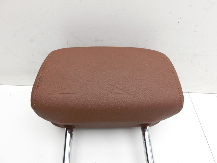 BMW X1 E84 12-15 Leder Kopfstütze Kopfpolster Leder braun mit X Prägung Rechts Hinten BMW X1 E84 12-15 29.04.2015... Vorschau 2