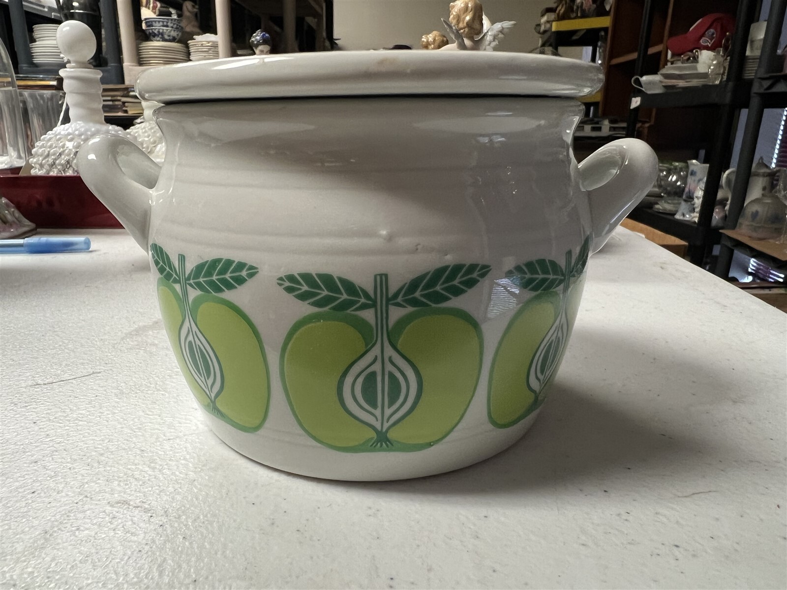 Vintage Arabia Finland Green Apple Lidded Butter Jam Jar Pot