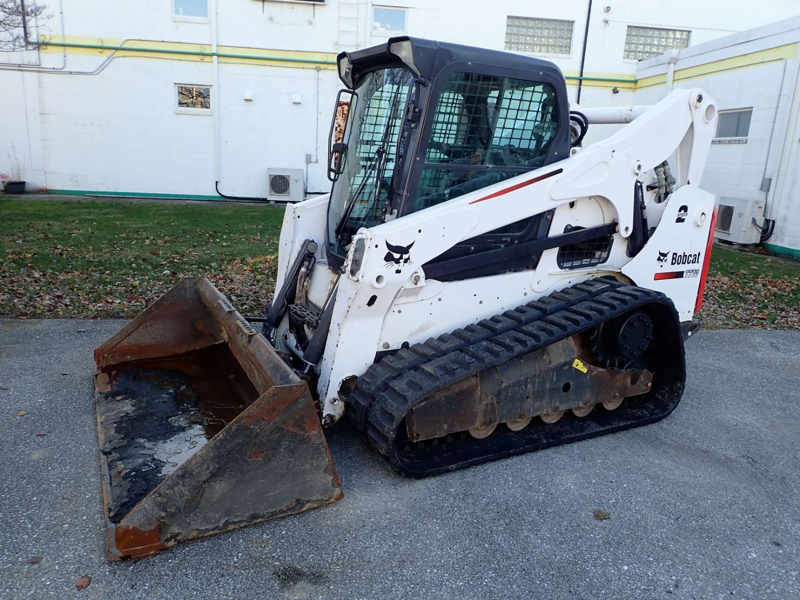 2013 BOBCAT T770 SKID STEER, EROPS, 2SPD, HIGH FLOW, AUX HYDRAULICS, 92HP DIESEL