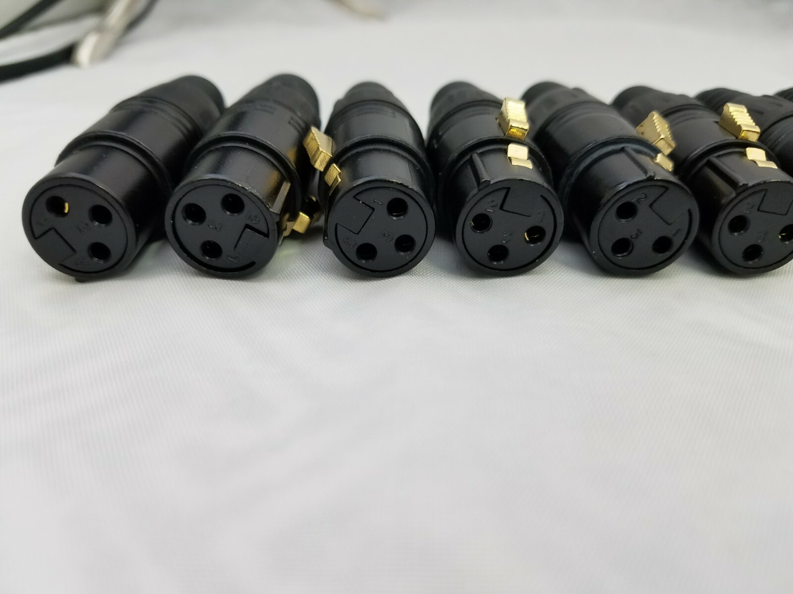 12 LOT, POMONA 6850 3 PIN FEMALE XLR PLUG, CABLE MIC CONNECTOR BLACK GOLD CONTS