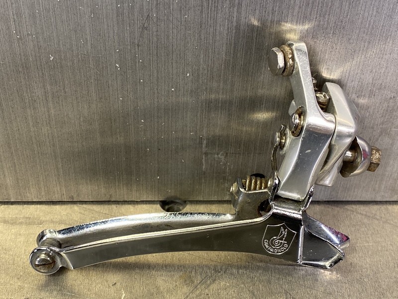 Deragliatore Anteriore Braze-on Deragliatore Anteriore Campagnolo Veloce 10 Velocità | Doppio | Montaggio A Saldare (Braze-On) Ricambio Bici Da Corsa Campagnolo