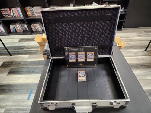 YuGiOh Quarter Century Kaiba Briefcase / Suitcase 25th YuGiOh Quarter Century Kaiba Briefcase / Suitcase 25th