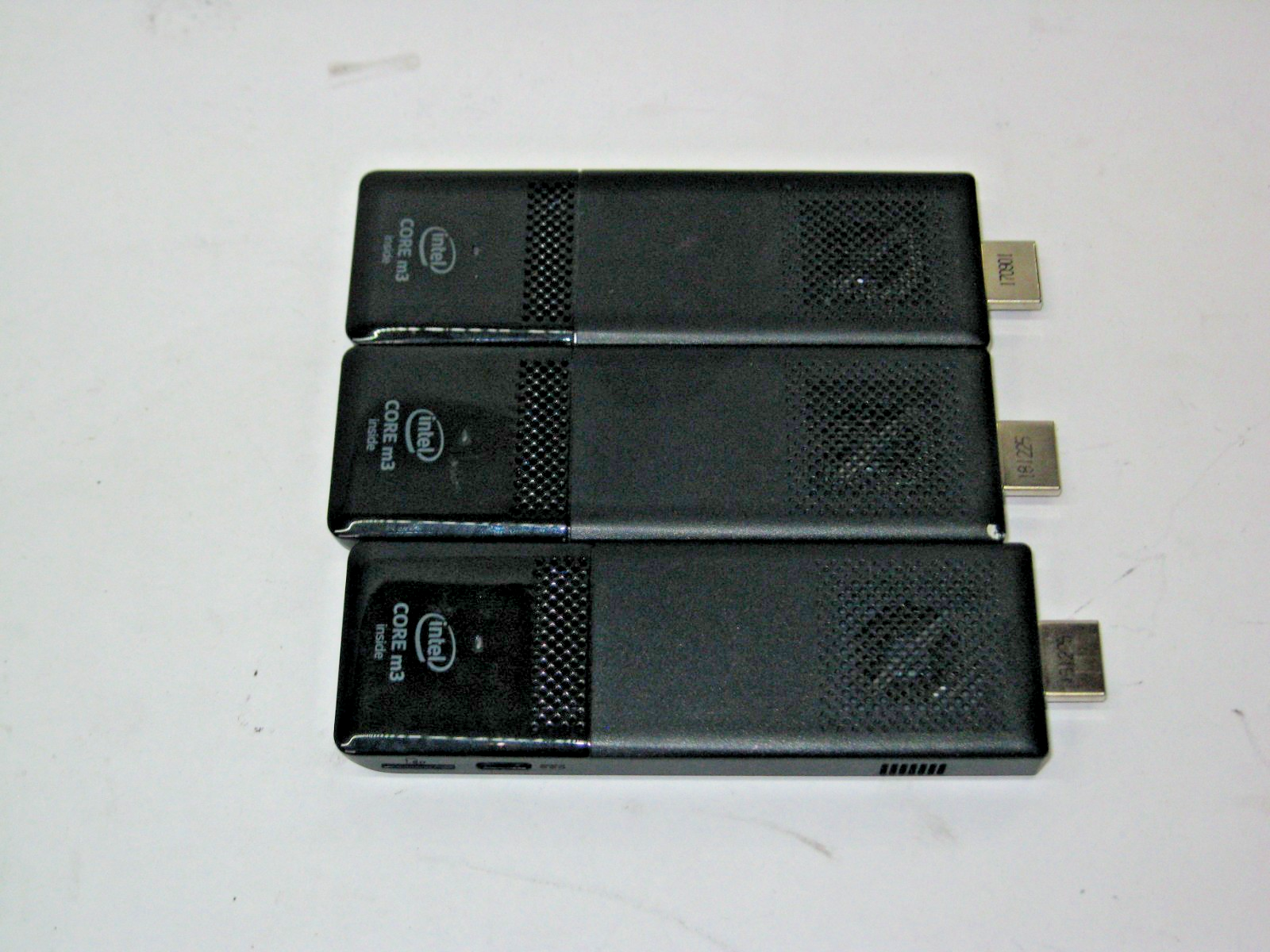 CPU Intel Compute Stick Core m3-6Y30 Intel Compute Stick (Core m3) review: The most powerful