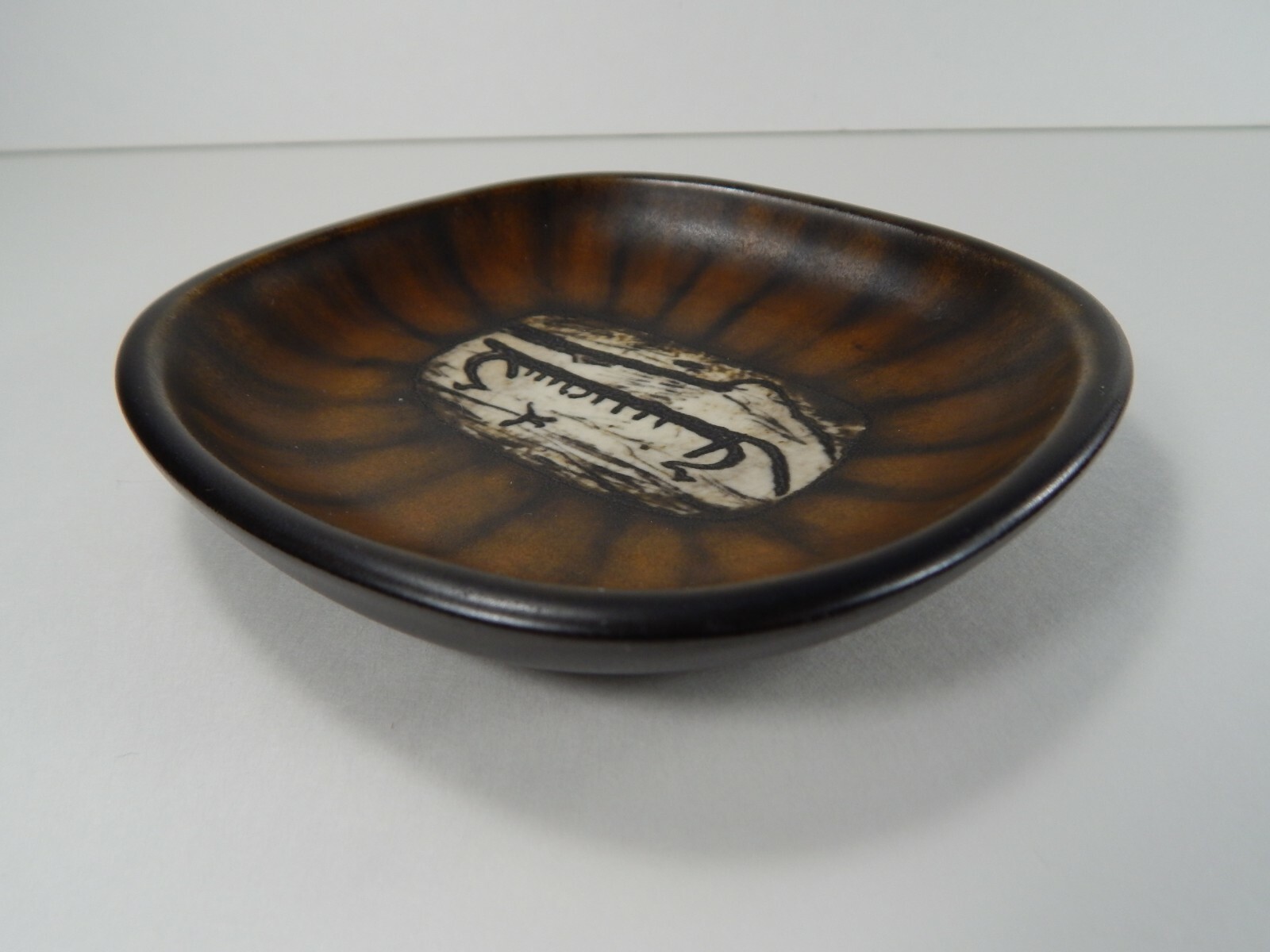 MUNK ENKOPING Keramik Viking Ship Scandinavian Pottery Dish/Tray. Made in Sweden