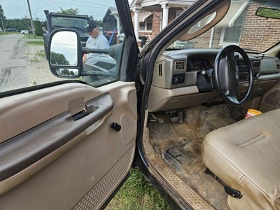 image 3 of interior