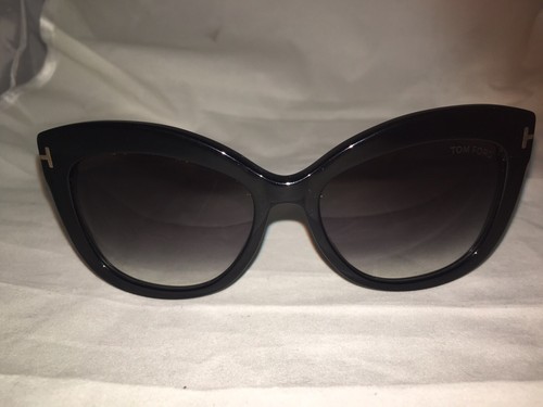Alistair TF524 キャットアイ トムフォード 黒 ブラック グレー Tom Ford Alistair TF524 01D Women's Black Cat Eye Polarized