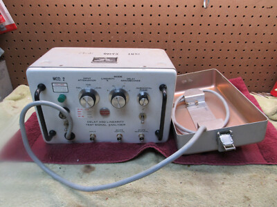 Vintage Collins Radio Delay & Linearity Test Signal Analyzer 70E2MW Round Emblem