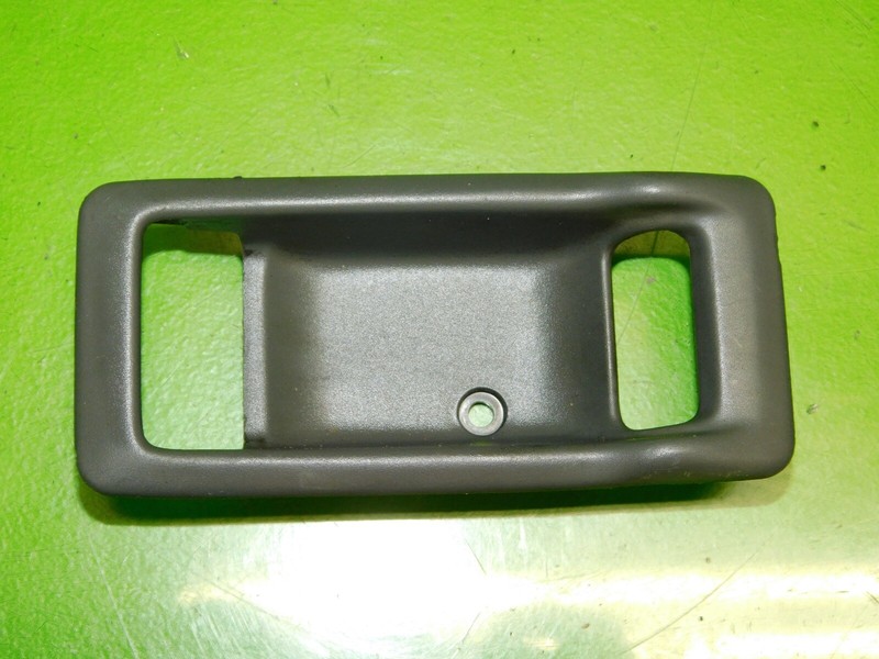 88 89 90 91 Civic CRX SI OEM passenger right interior door handle cup surround