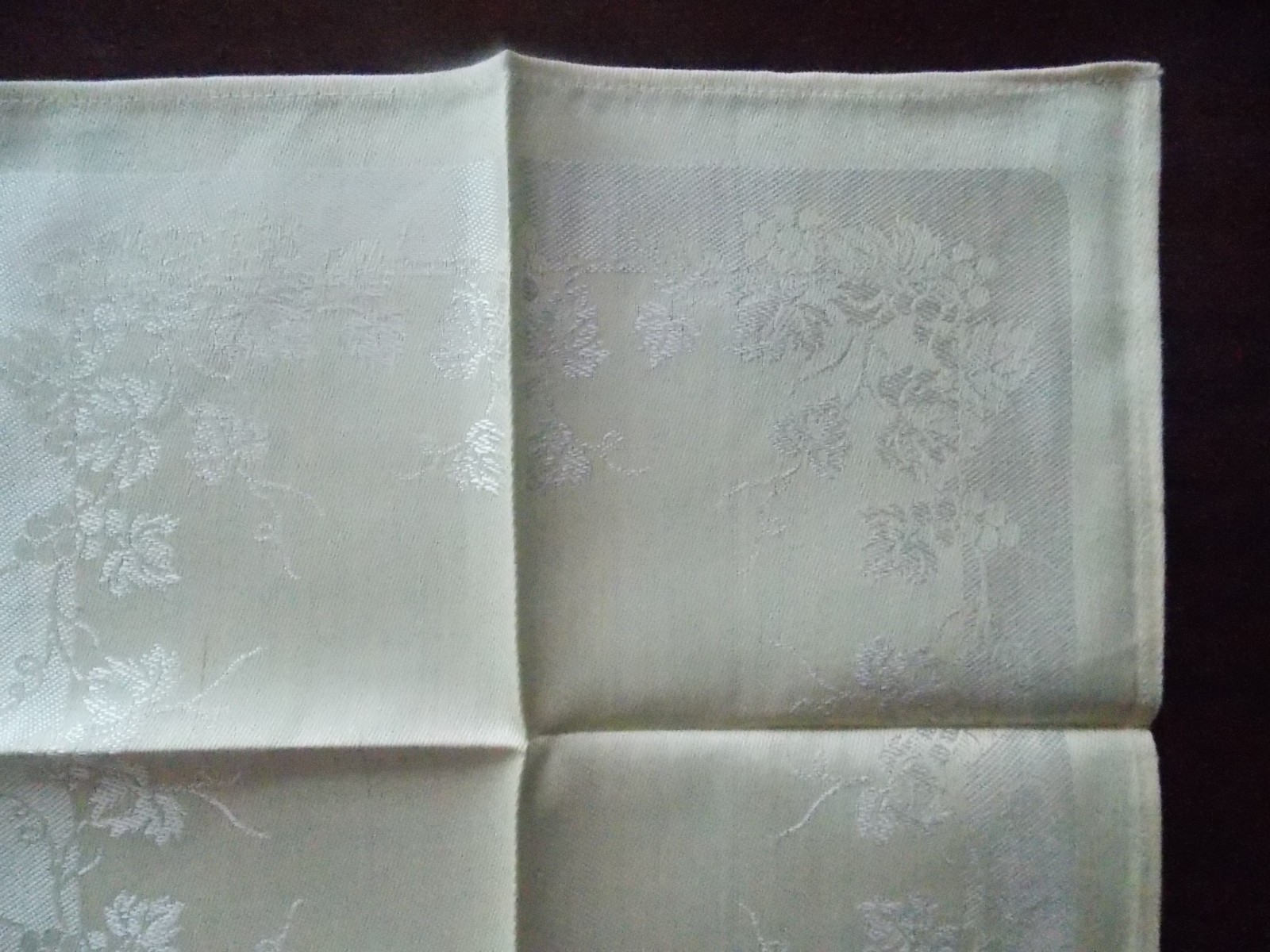 Set Of Six Vintage Cream Crisp Linen Floral Flowers Cloth Napkins 11