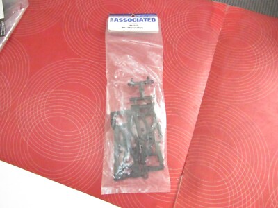 New Team Associated #92025 Front Arms RC10B64 B64D. #0215