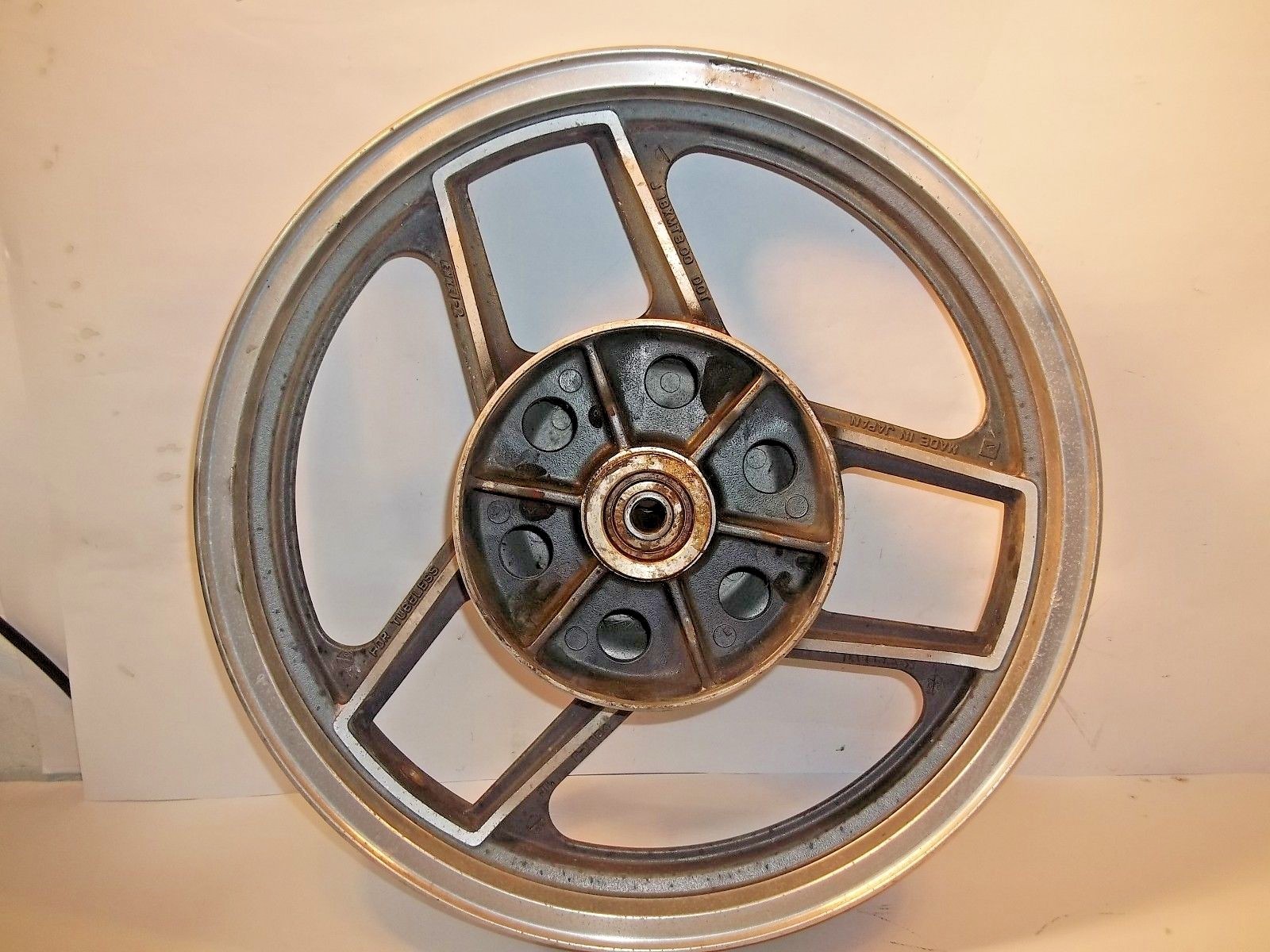 はんぞ KAWASAKI ZX900 NINJA REAR WHEEL RIM 41073-1283-J9 ZX 900 84