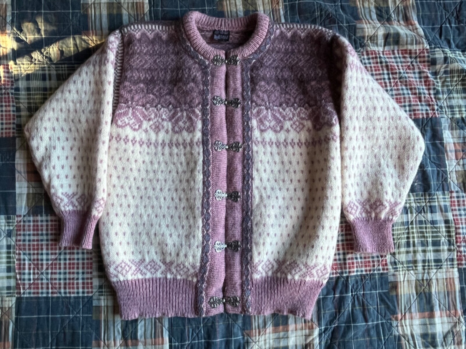 Vintage Dale of Norway Pink /Cream Pure Laine Wool Clasp Sweater