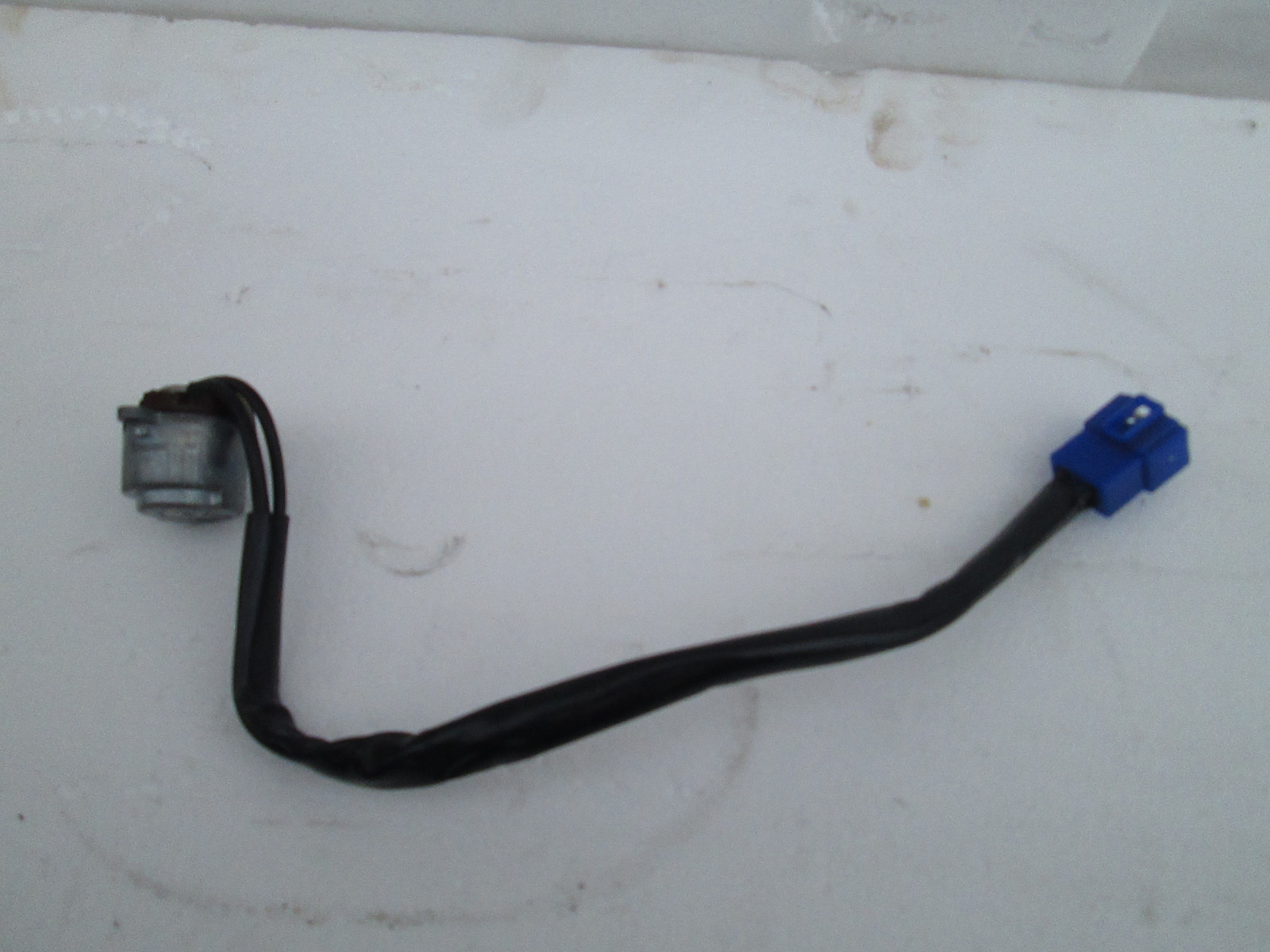 99 00 01 02 Subaru Forester Ignition Switch Harness Starter OEM