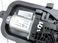 Tesla Model 3 Perf 20-23 Fensterhebermotor mit Fensterheber Links Vorne Tesla Model 3 Perf 20-23 18.04.2023... Vorschau 4
