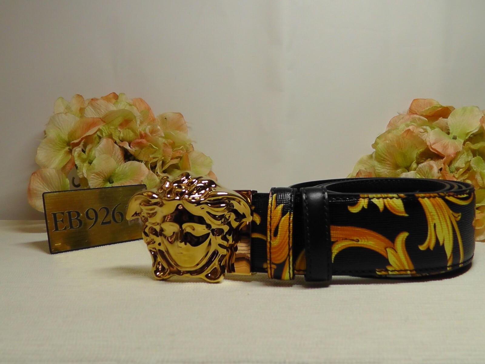 Pre-owned Versace Gold/black Heritage Medusa Buckle Reversible Leather Belt Sz 110 Or 43''