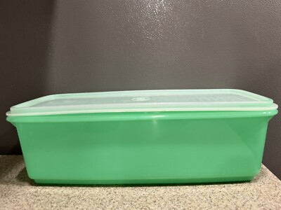 Vintage 3-Piece Tupperware Jadeite Celery Vegetable Crisper/Bread Box *read*