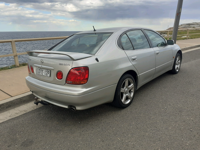 Лексус gs300 2004