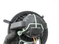 BMW E91 320i LCI 08-11 Gebläsemotor Lüftermotor Heizungsgebläse BMW E91 320i LCI 08-11 31.08.2009 9227670... Vorschau 4