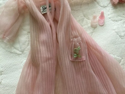 Vintage Barbie Doll Nighty Negligee Outfit & Dog # 965