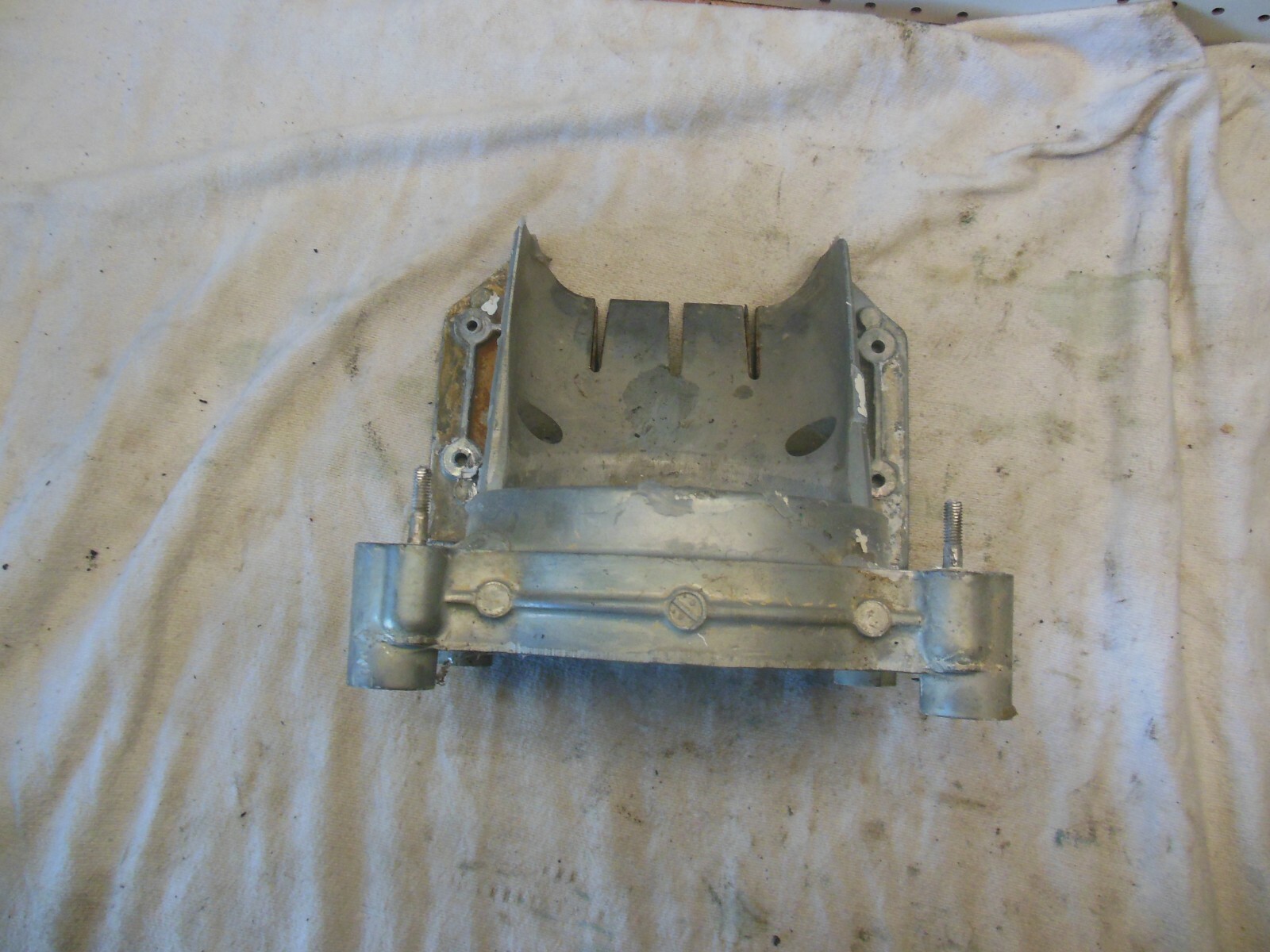 Jawa  32000 281-8105 - Denso - R Type, 12V, 2.2Kw Starter