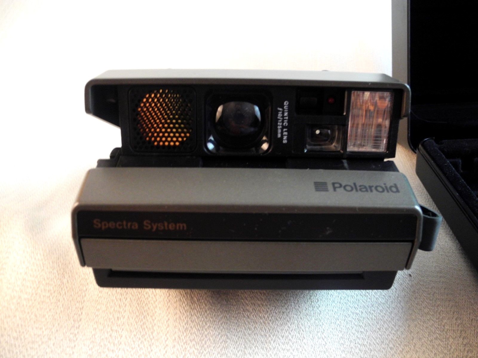 Vintage POLAROID Spectra System Instant Film Camera w/ Hard Polaroid Case EUC!!