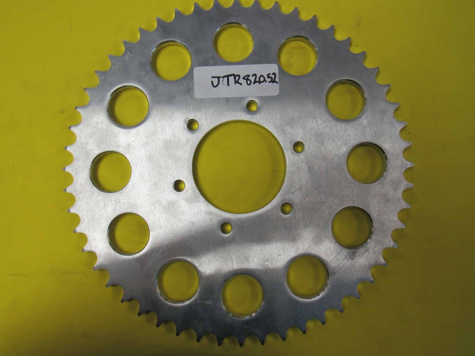 のん SPROCKET SPECIALISTS 820-52 TOOTH REAR SPROCKET N.O.S.