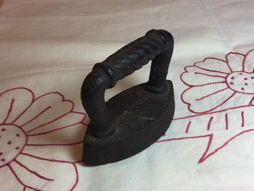 Antique Cast Sad Iron Salesman Sample Miniature Child's Toy Old Vintage Black FS