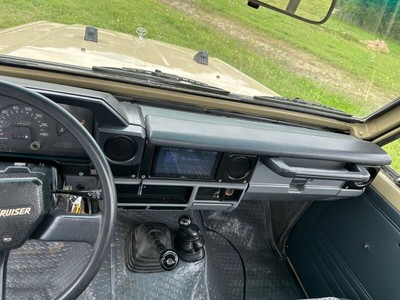 image 4 of interior