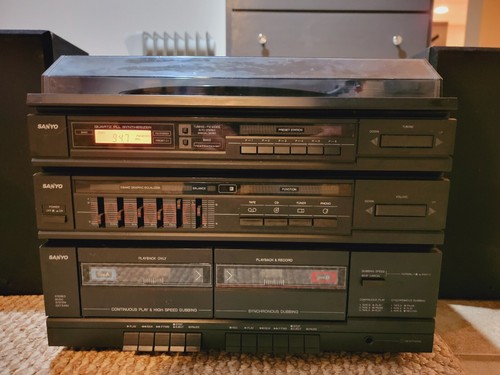 SANYO
サンヨー
ファンヒーター
石油
暖房
CFH-U321C
動作品 SANYO Stereo Music System GXT-808U Turn Table Cassette Radio