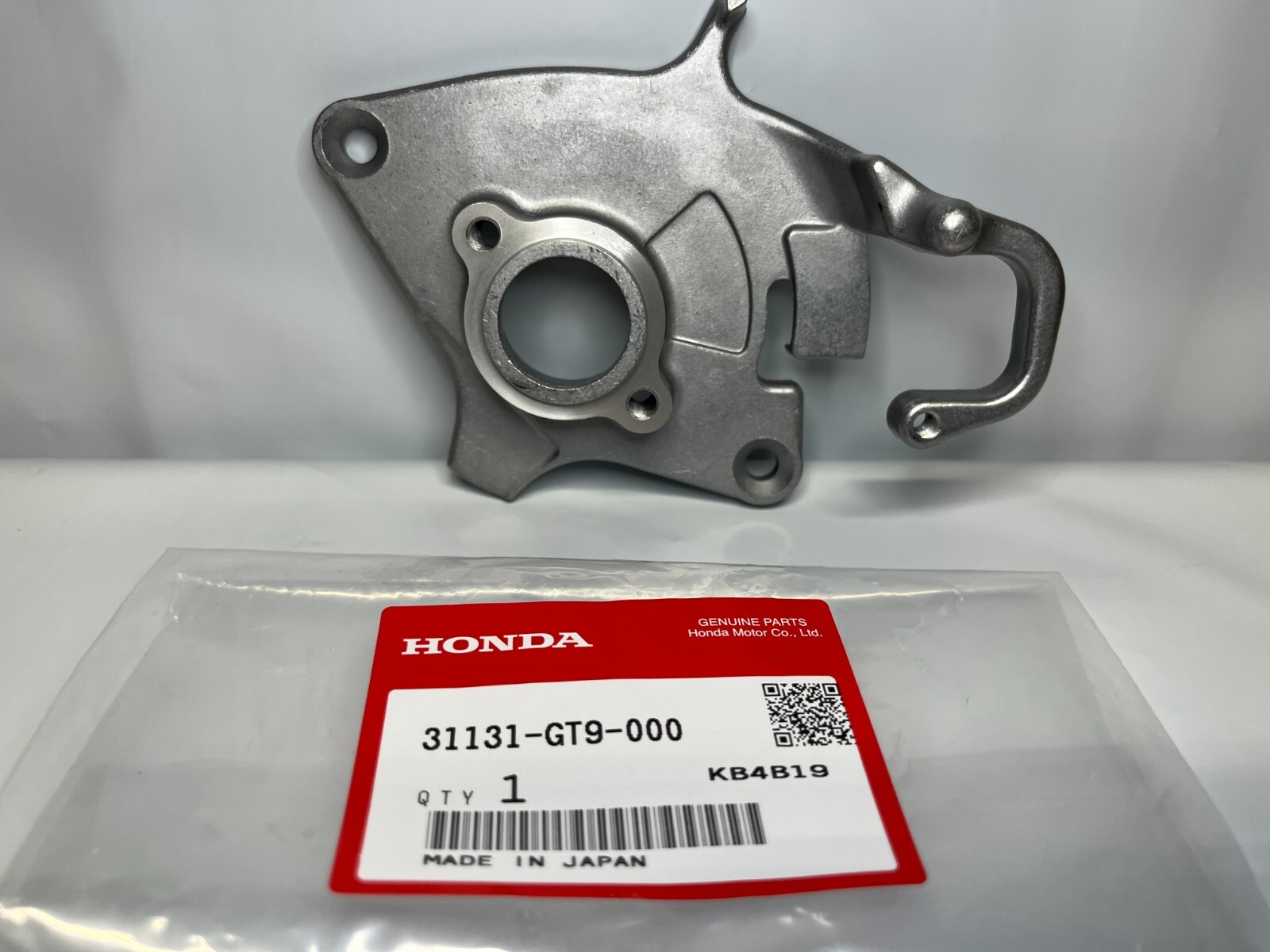 パーツ 3ta Honda STATOR MAGNETO GENERATOR ALTERNATOR BASE MOUNTING