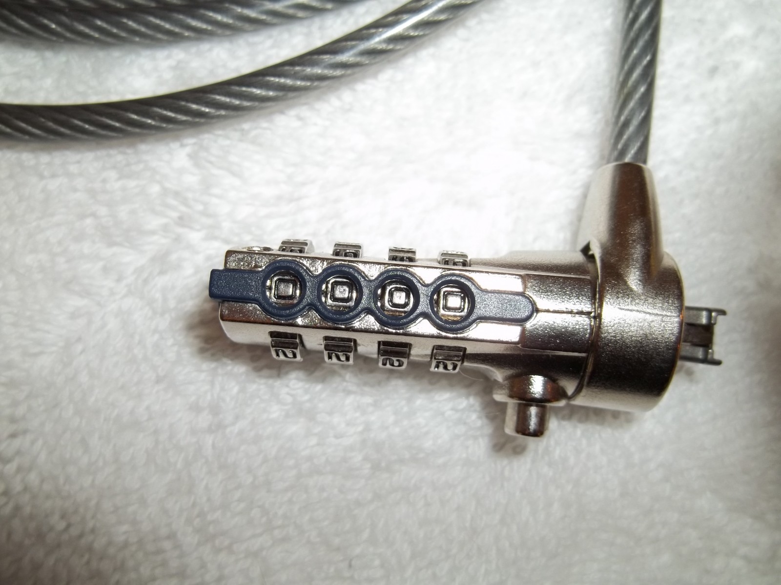 REDUCED! TARGUS DEFCON CL LAPTOP LOCK WITH SECURITY PLATE AND INSTRUCTIONS