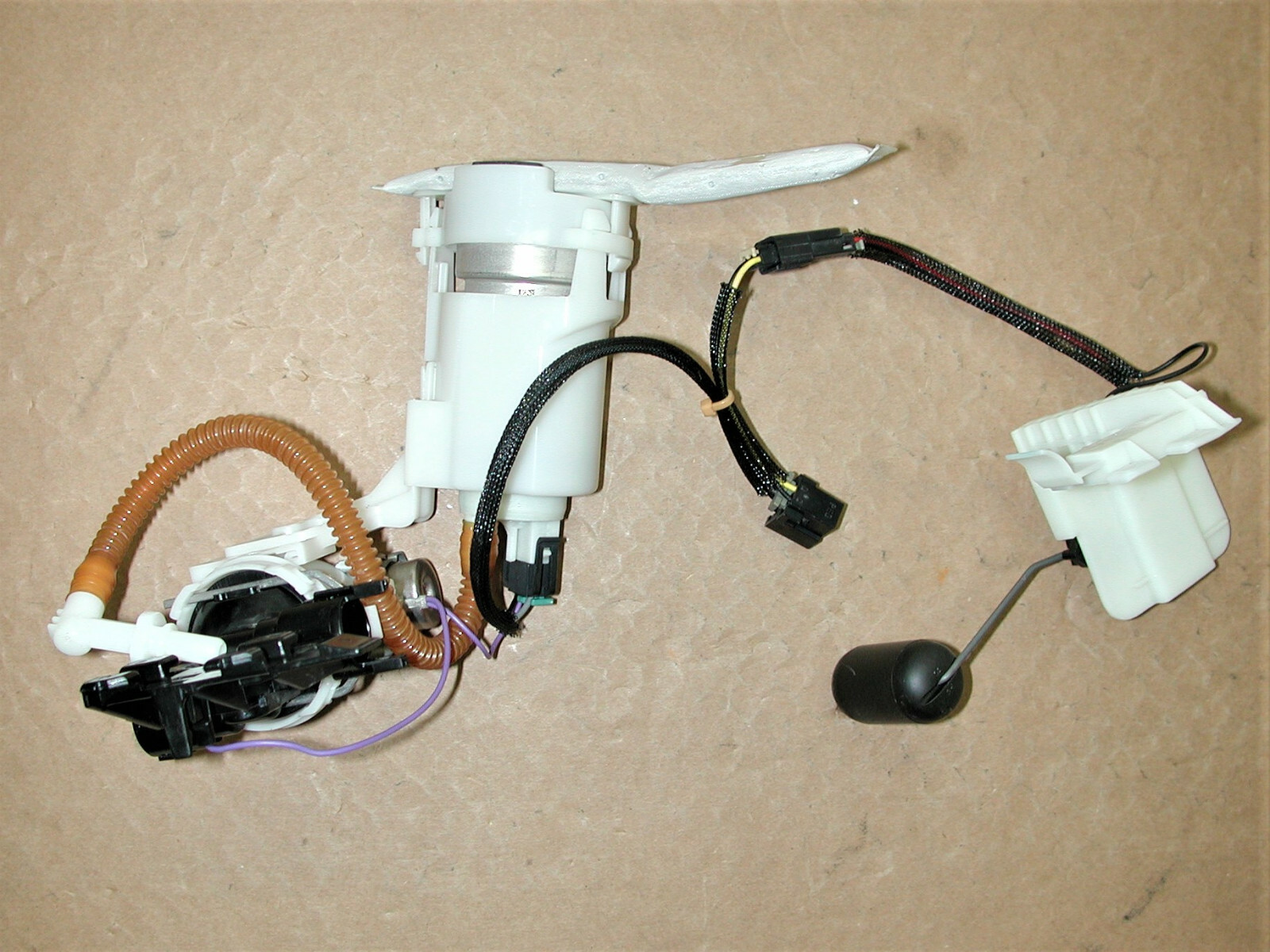 HARLEY DAVIDSON DYNA 2017 Motorcycle Fuel Pump Injector
