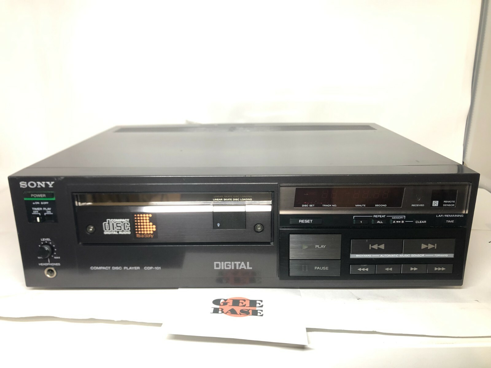 Sony CDP-101 The First CD Player | 1st Generation | CD-R Sony CDP-101 The First CD Player | 1st Generation | CD-R