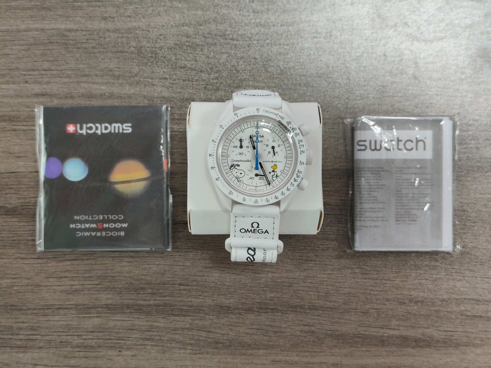 Pre-owned Swatch Omega X  White Snoopy Moon Mission To The Moonphase Moon Waterproof