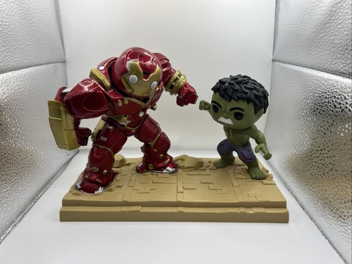 Funko Pop! Movie Moment Marvel Avengers Hulk Vs Hulkbuster
