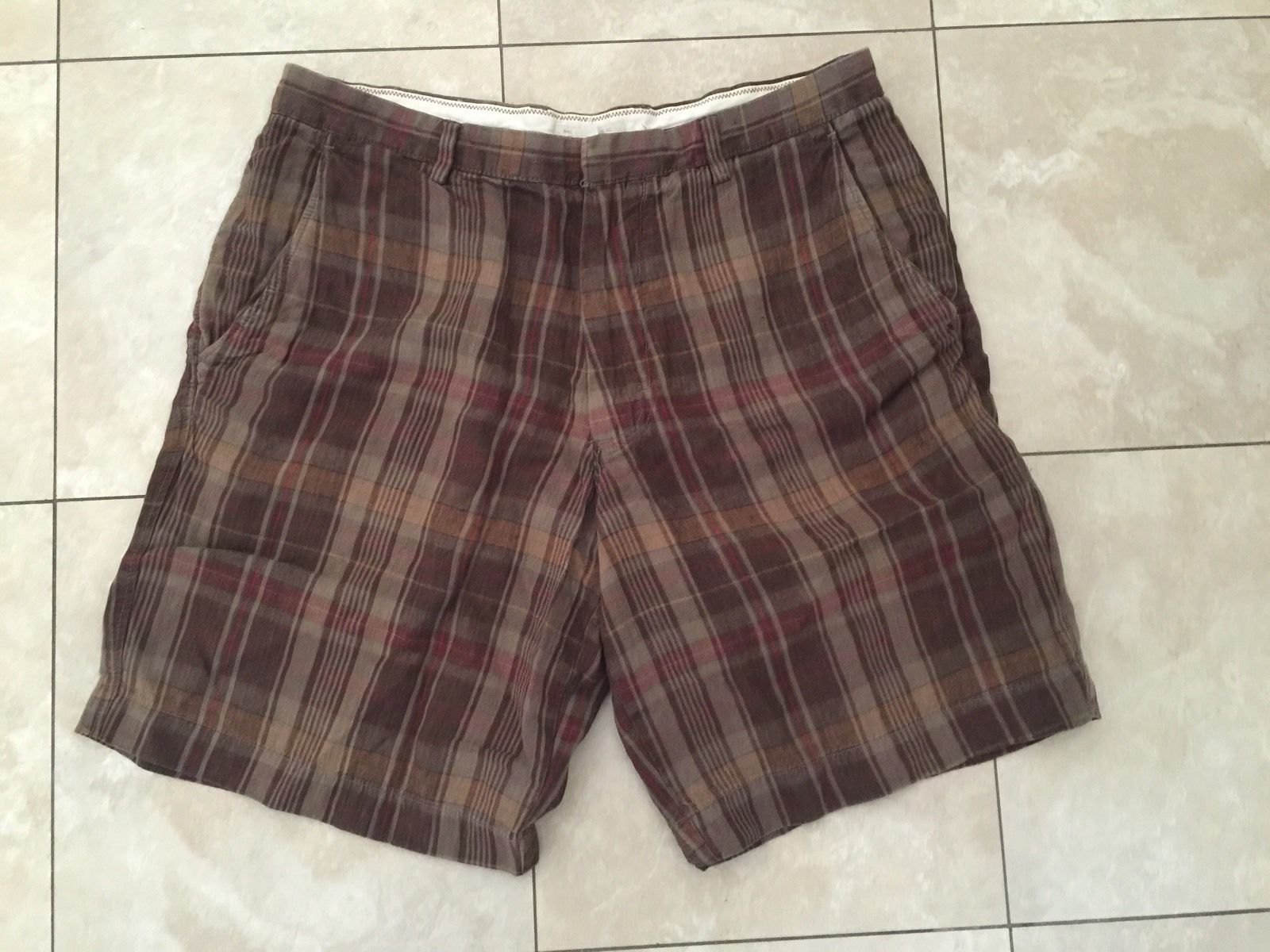 Banana Republic Linen Shorts for Men