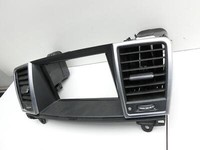 Mercedes W166 ML 350 11-15 Luftdusche Luftdüse Mitte Einbaurahmen für Display Mercedes W166 ML 350 11-15 04.04.2012... Vorschau 4