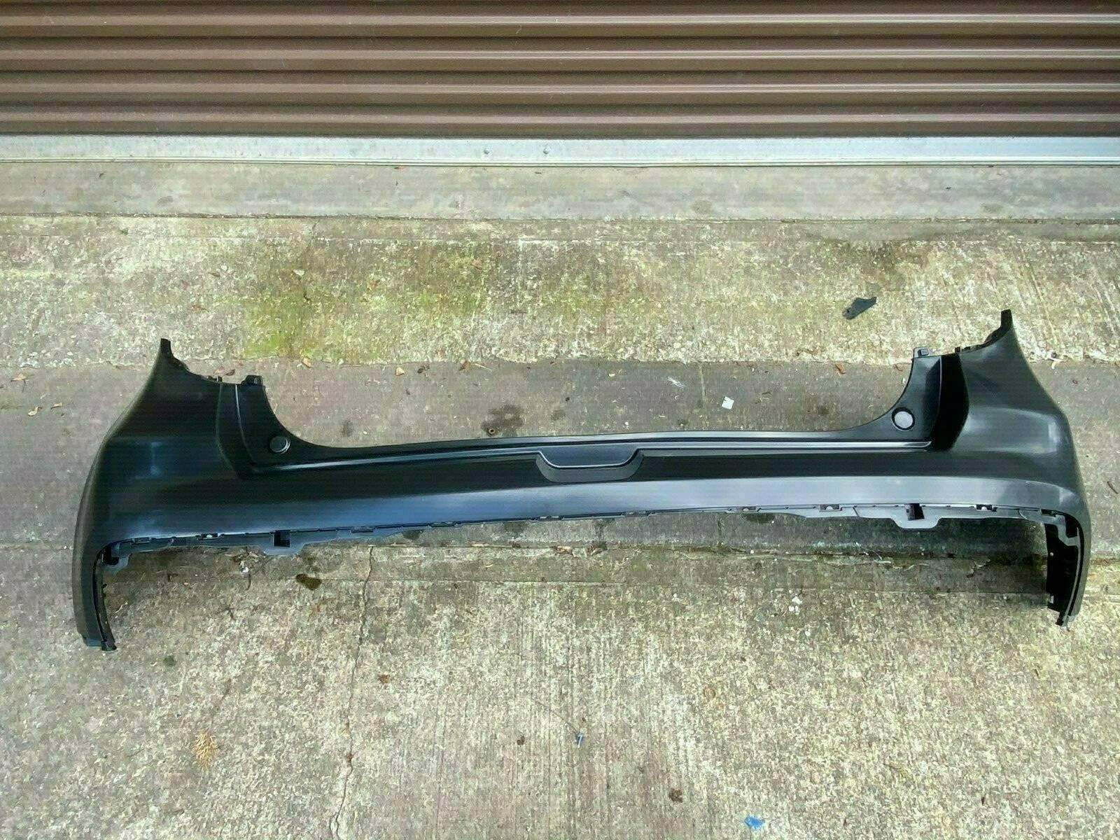 M0851 コヨーテ 2017 2018 KIA SOUL REAR UPPER EXTERIOR BUMPER COVER BLACK