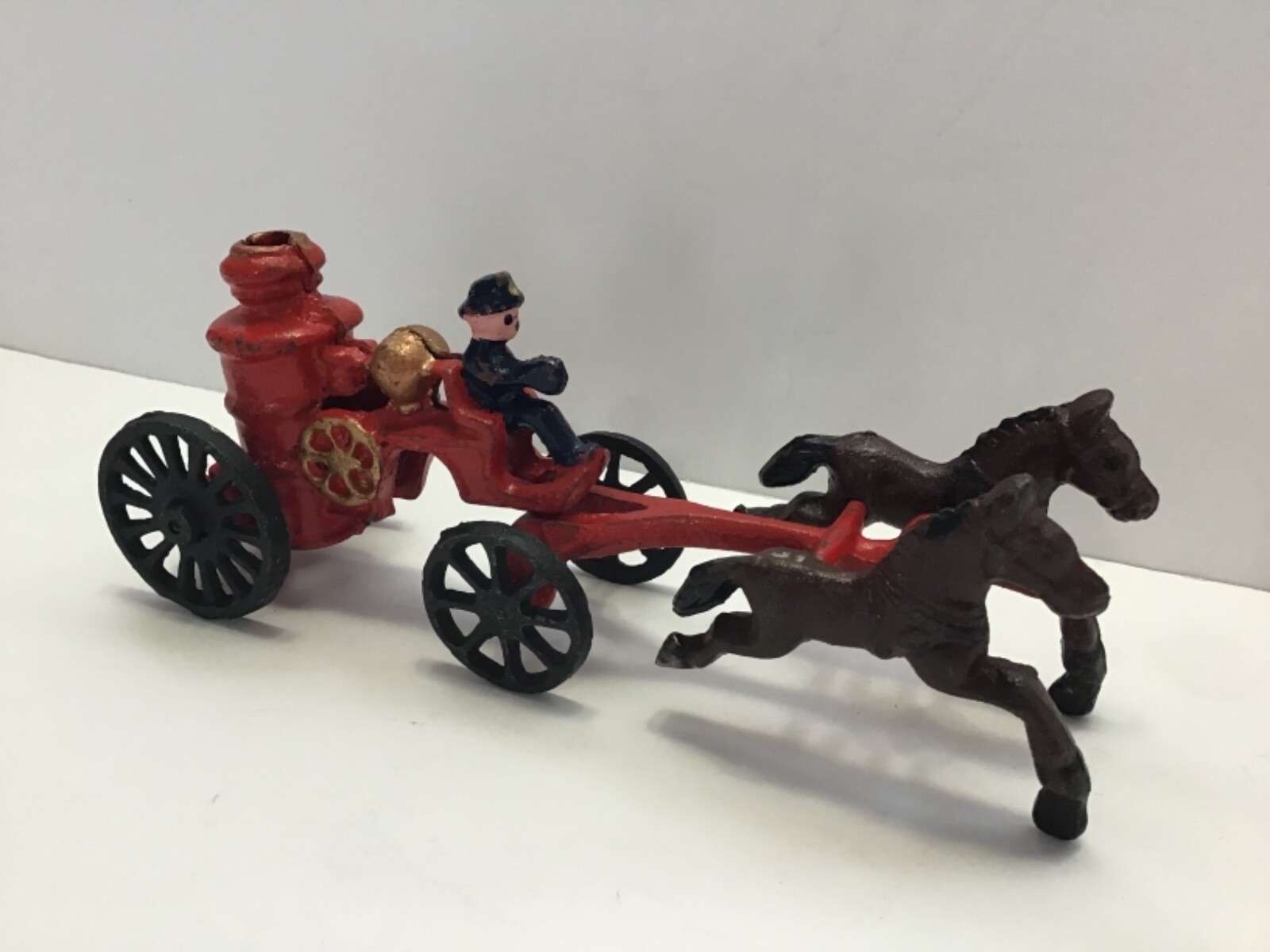 Vintage Cast Iron Fire Wagon Truck Horse Drawn Water Pumper 2 Pc 9” Long