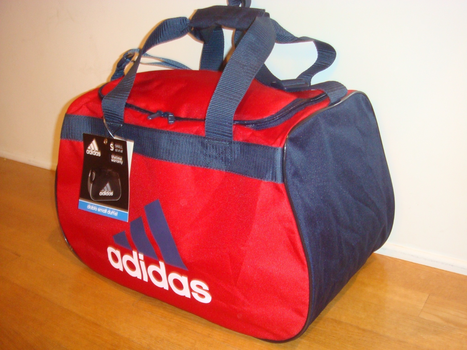 ADIDAS  DUFFEL BAG GYM BAG TOTE DIABLO SMALL DUFFEL RED/NAVY
