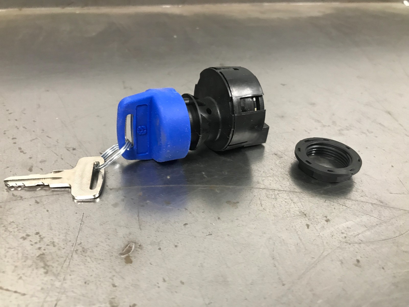 New OEM New Holland Ignition Switch w/Key for Boomer, T & TC