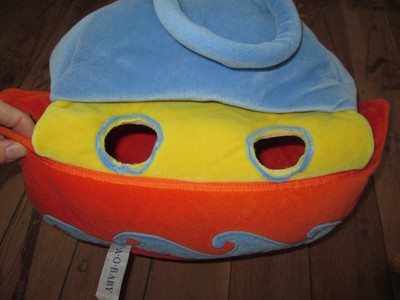 FAO Schwarz Baby Noah's Ark Plush Carry Boat Bag 6 Rattle Soft Animals Play Set