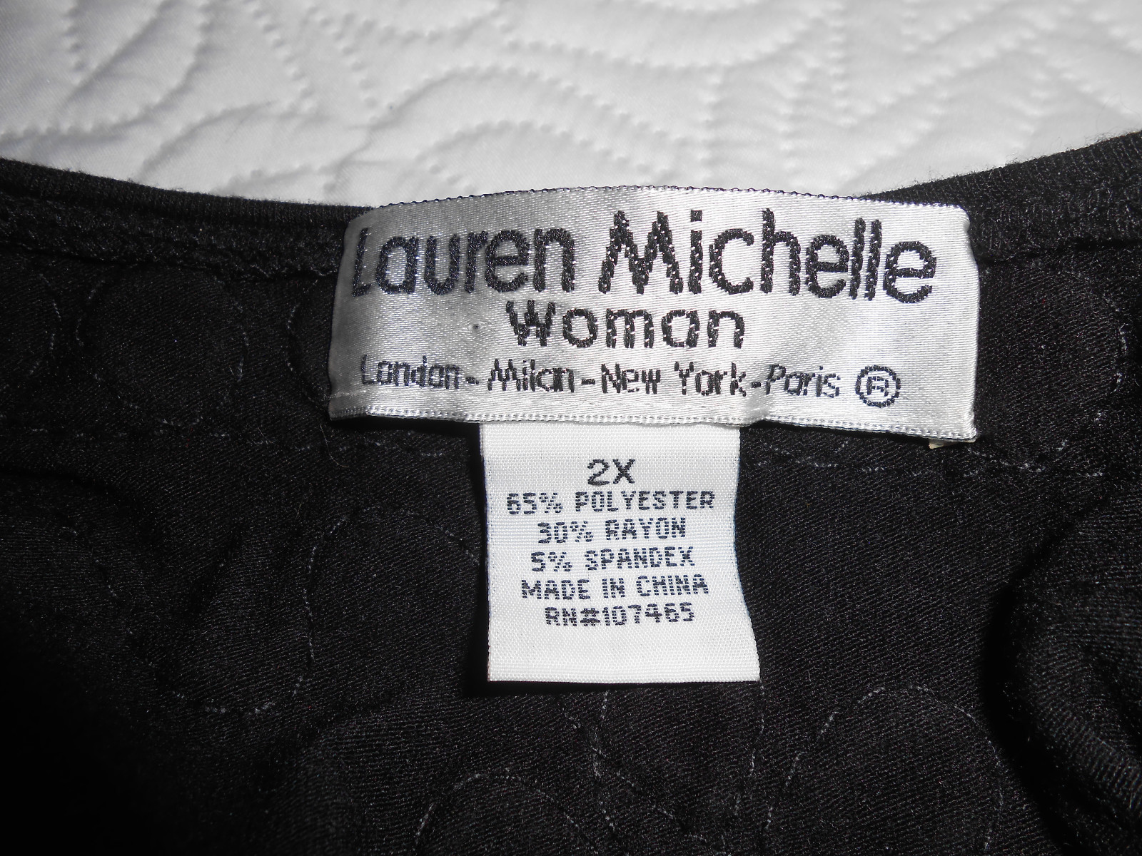 LAUREN MICHELLE 2XL BLACK & WHILE ELEGANT DRESSY BLOUSE  GREAT CONDITION