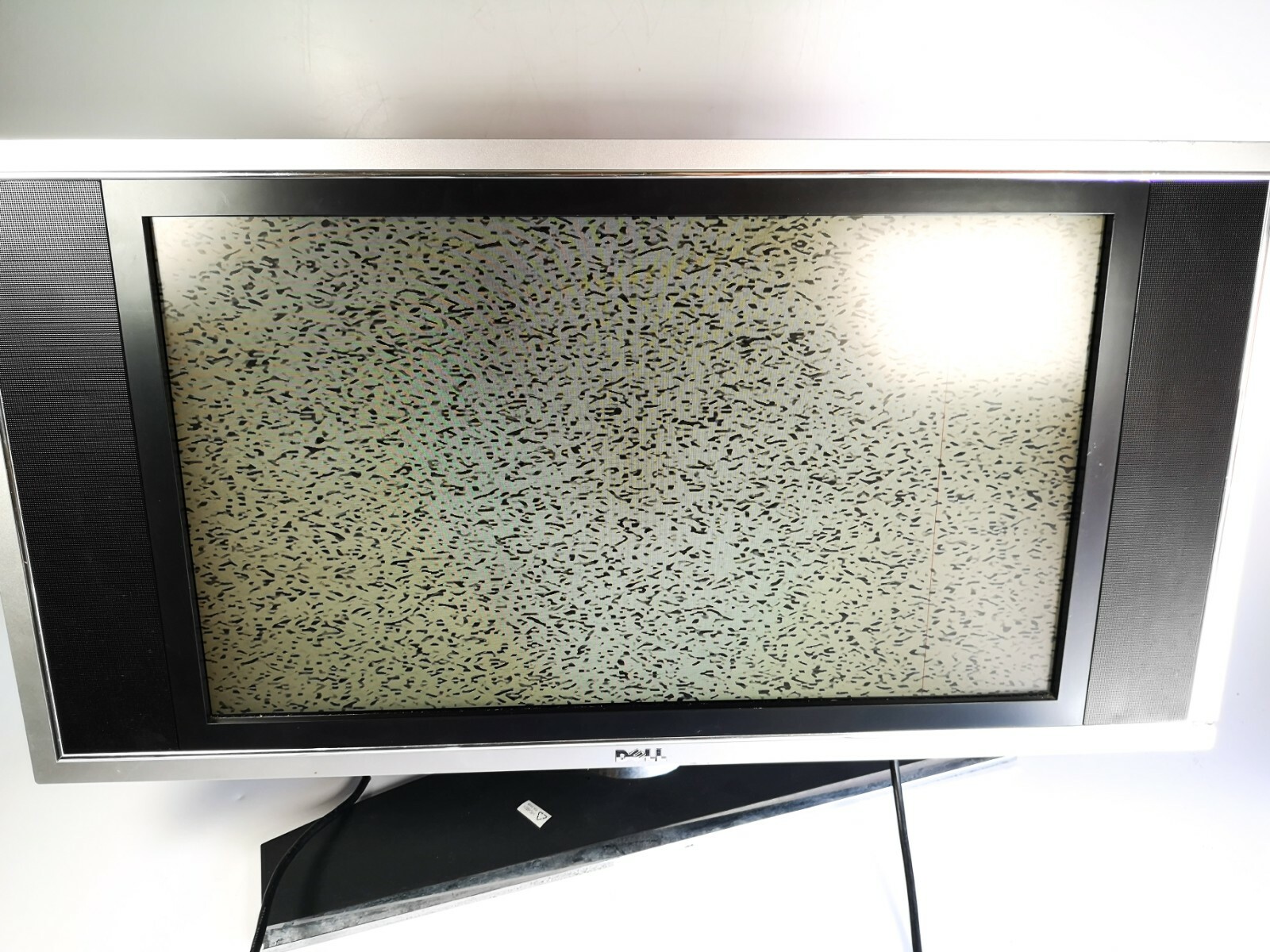 Dell 23-inch (1366 x 768) 60Hz Hdtv-ready LCD Television Dell 23-inch (1366 x 768) 60Hz Hdtv-ready LCD Television