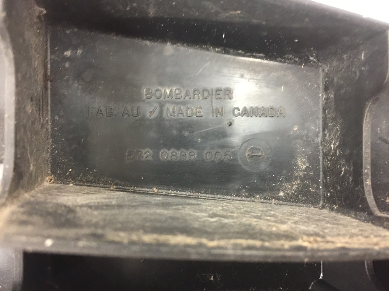 Ski-doo Grand Touring RH & LH Passenger Footrest (pair) 512059363 2001+