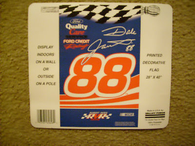 NASCAR DALE JARRETT SIGNATURE SERIES # 88 SIGNATURE TOP R COR 28''X40'' POLE FLAG