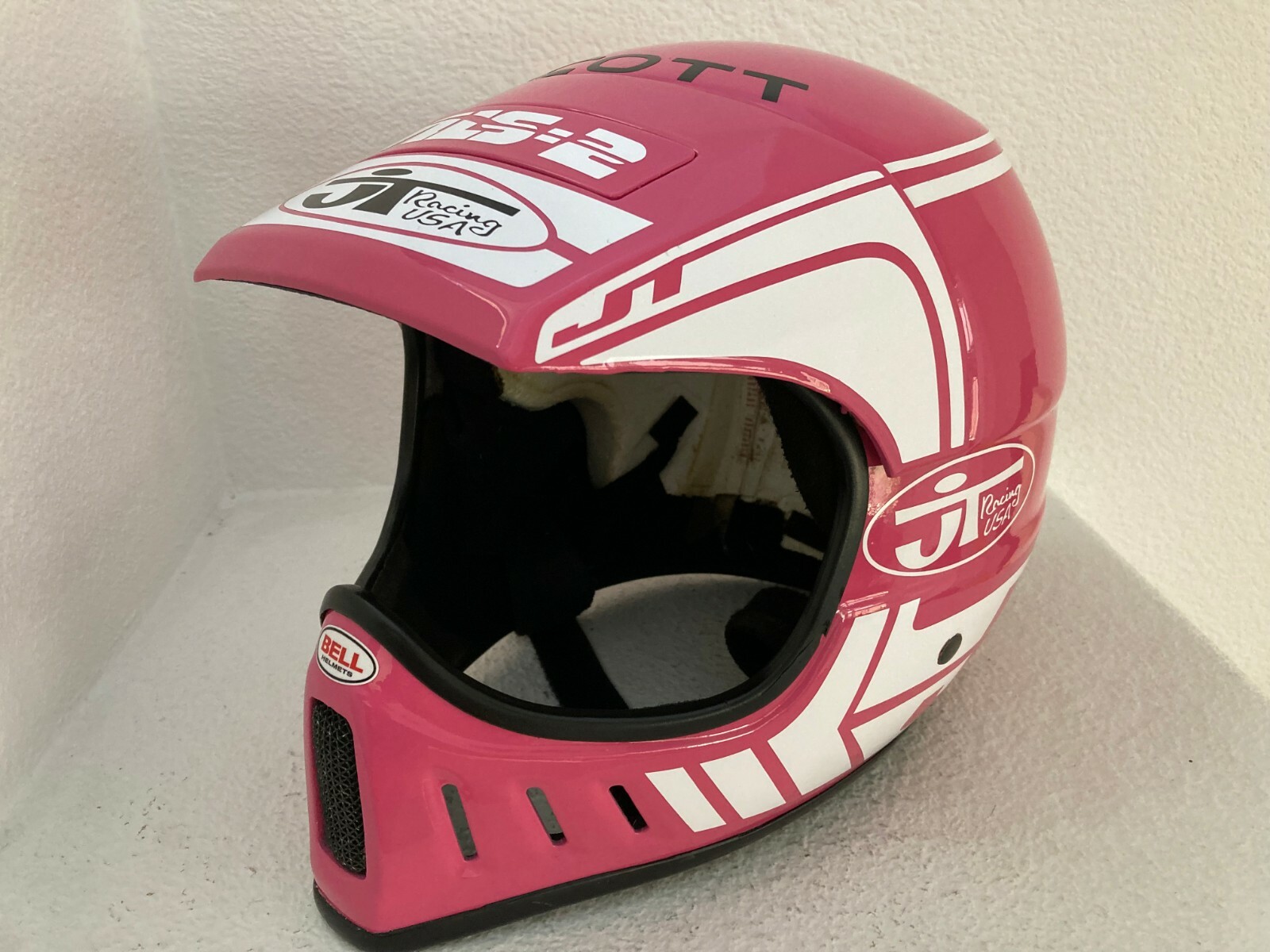 Vintage JT Racing USA ALS-2 Motocross Helmet, large Pink Vintage JT Racing USA ALS-2 Motocross Helmet, large Pink